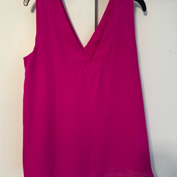 Lilly Pulitzer Tops - Lilly Pulitzer Vibrant Pink Sleeveless Blouse